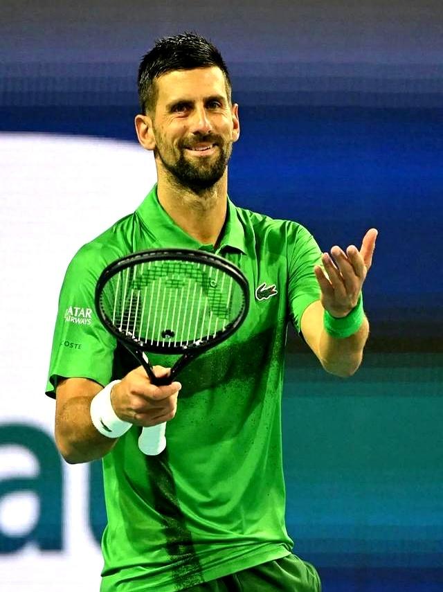 德约科维奇迎来五赛季出色发挥，C9观众热烈欢呼！